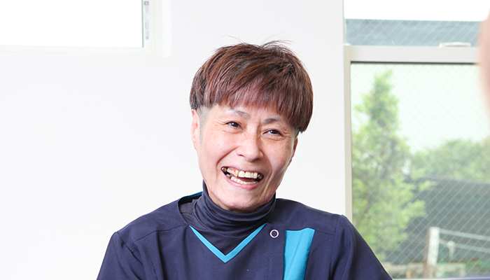 職員写真（ダミー）